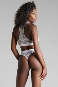 FlashbackString taille haute