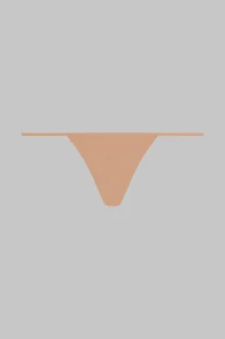 Les InvisiblesMicro string - Moyen