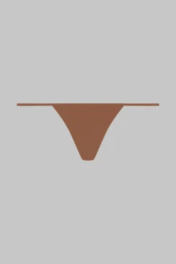 Les InvisiblesMicro string - Moyen foncé